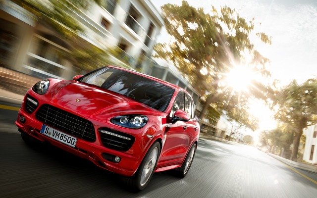 Porsche Cayenne GTS 2012. Desktop wallpaper