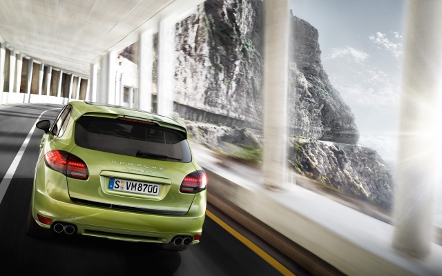 Porsche Cayenne GTS 2012. Desktop wallpaper