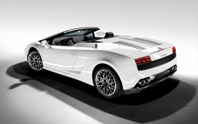 Lamborghini Gallardo LP 560-4 Spyder. Desktop wallpaper