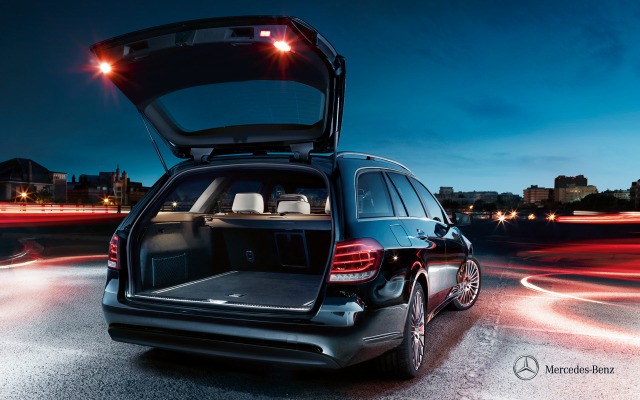 Mercedes-Benz E-Class Estate 2013. Desktop wallpaper