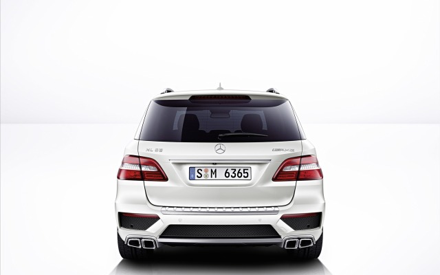 Mercedes-Benz ML 63 AMG 2012. Desktop wallpaper
