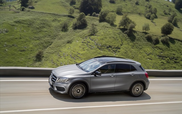 Mercedes-Benz GLA 250 2015. Desktop wallpaper
