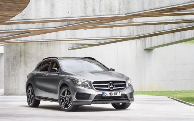 Mercedes-Benz GLA 250 2015. Desktop wallpaper