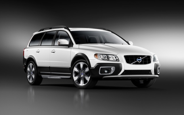 Volvo XC70 2013. Desktop wallpaper