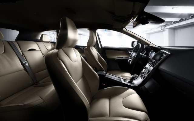 Volvo XC60 2013. Desktop wallpaper
