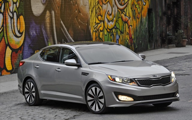 Kia Optima Hybrid 2011. Desktop wallpaper