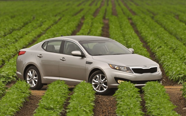 Kia Optima Hybrid 2011. Desktop wallpaper