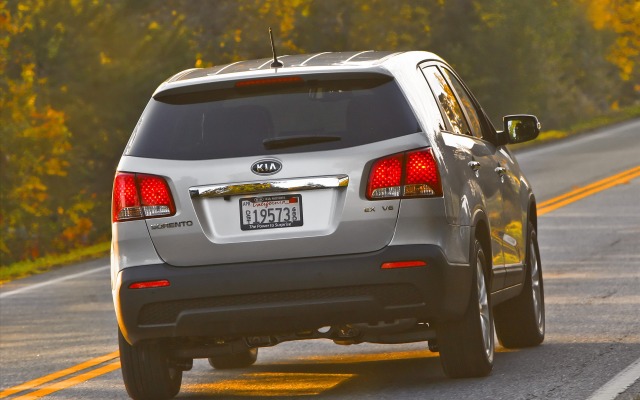 Kia Sorento CUV 2011. Desktop wallpaper