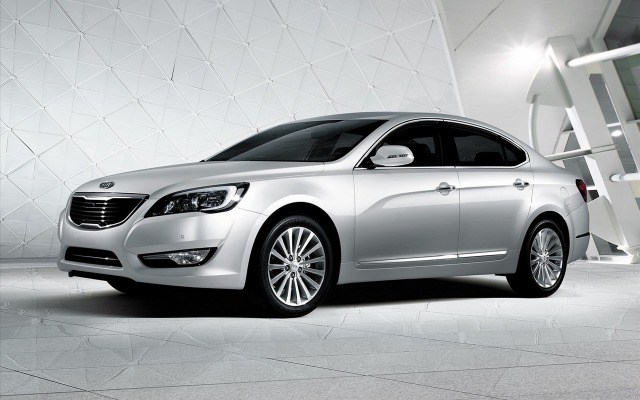 Kia Cadenza 2011. Desktop wallpaper