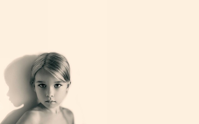 Babies. Desktop wallpaper