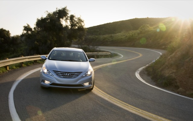 Hyundai Sonata 2.0T 2011. Desktop wallpaper