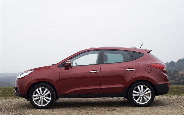 Hyundai ix35 2011. Desktop wallpaper