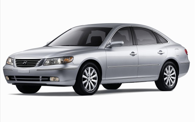 Hyundai Azera 2009. Desktop wallpaper