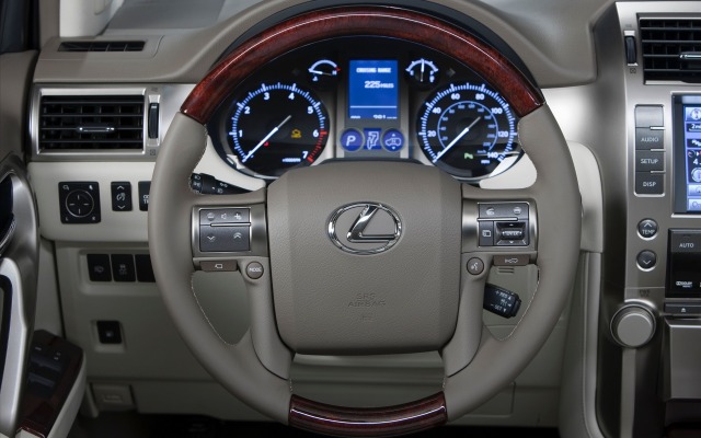 Lexus GX 460 2010. Desktop wallpaper