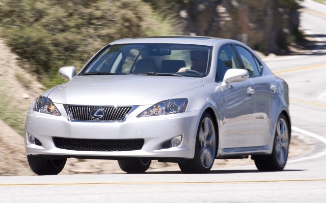 Lexus IS 350. Desktop wallpaper