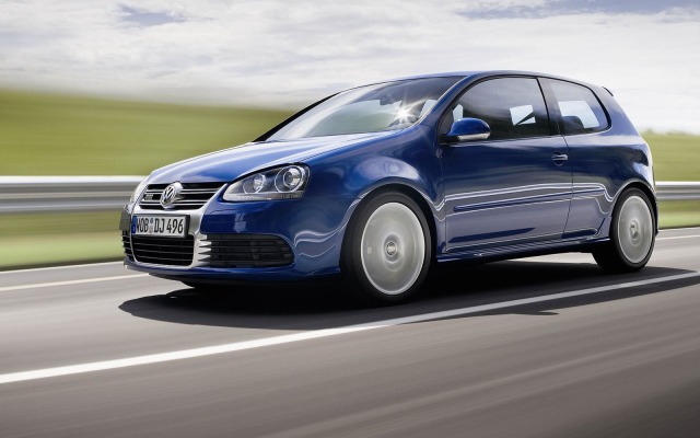 Volkswagen Golf R32. Desktop wallpaper