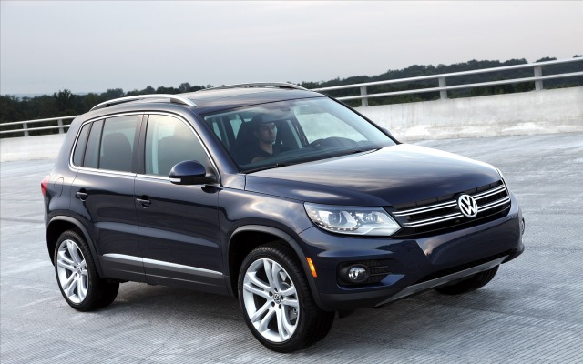 Volkswagen Touareg 2012. Desktop wallpaper