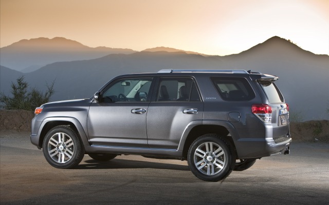 Toyota 4Runner Limited 2012. Desktop wallpaper