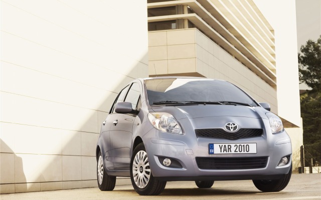 Toyota Yaris 2010. Desktop wallpaper