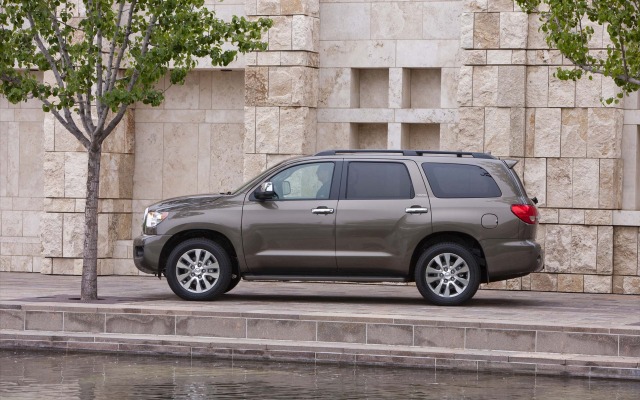 Toyota Sequoia 2011. Desktop wallpaper