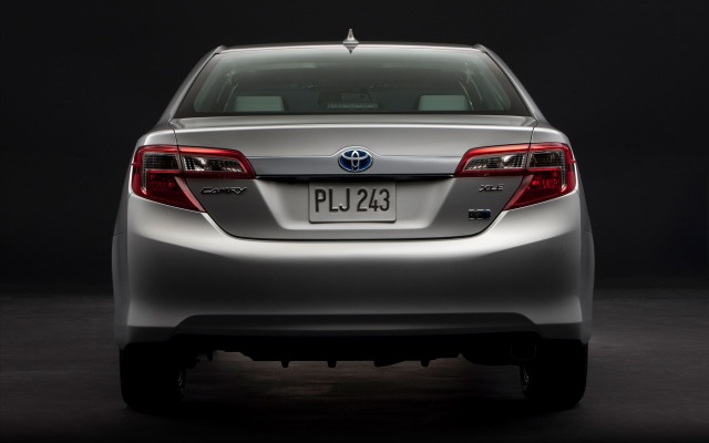 Toyota Camry Hybrid 2012. Desktop wallpaper