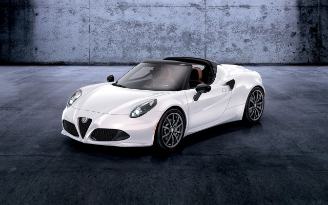 Alfa Romeo 4C 2015. Desktop wallpaper