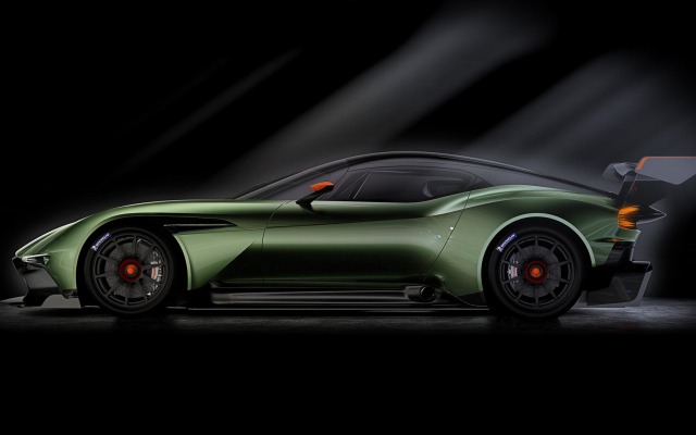 Aston Martin Vulcan 2016. Desktop wallpaper