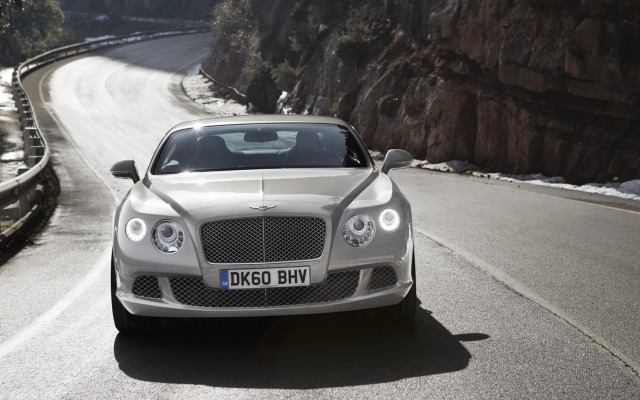 Bentley Continental GT 2012. Desktop wallpaper
