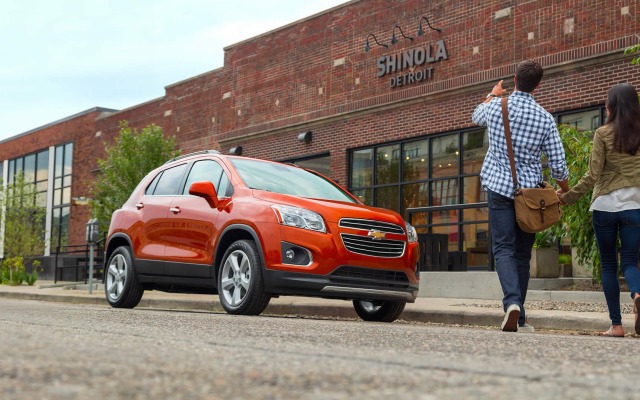 Chevrolet Trax 2015. Desktop wallpaper
