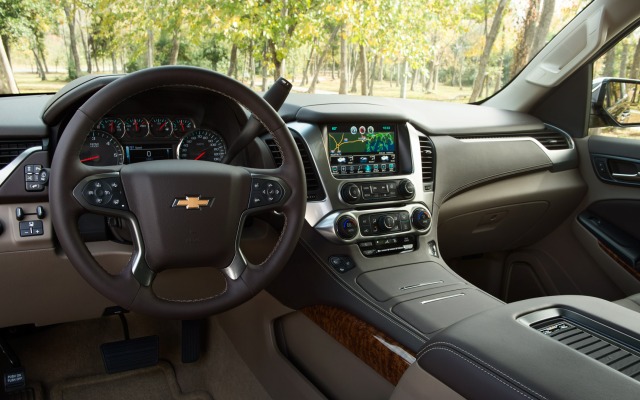 Chevrolet Suburban 2015. Desktop wallpaper