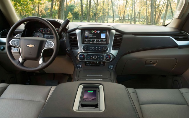 Chevrolet Suburban 2015. Desktop wallpaper