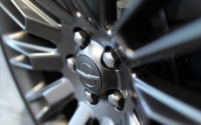 Chrysler 300C John Varvatos Limited Edition 2014. Desktop wallpaper