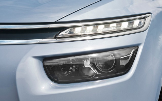 Citroën Grand C4 Picasso 2014. Desktop wallpaper
