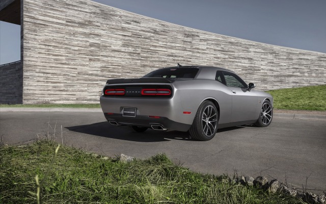 Dodge Challenger 2015. Desktop wallpaper