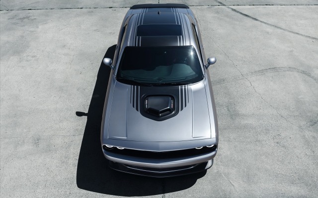 Dodge Challenger 2015. Desktop wallpaper