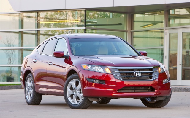 Honda Accord Crosstour 2010. Desktop wallpaper