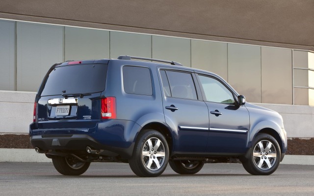 Honda Pilot 2015. Desktop wallpaper