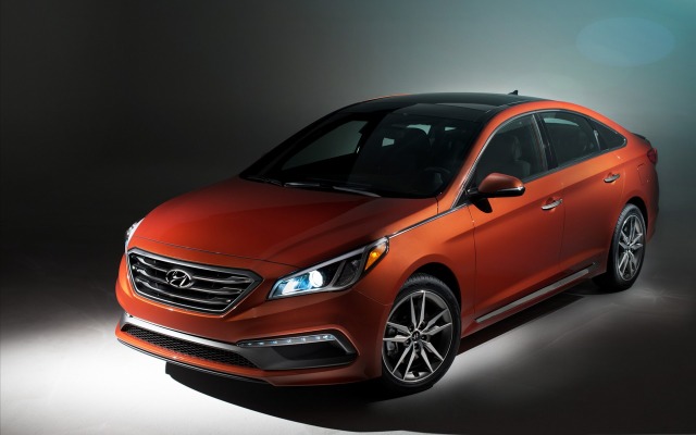 Hyundai Sonata 2015. Desktop wallpaper