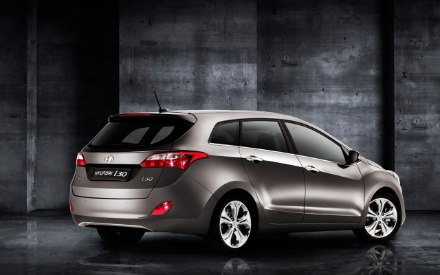 Hyundai i30 2013. Desktop wallpaper