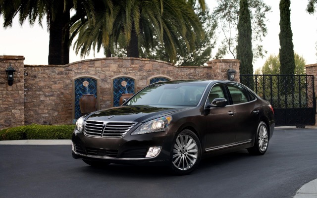Hyundai Equus 2015. Desktop wallpaper