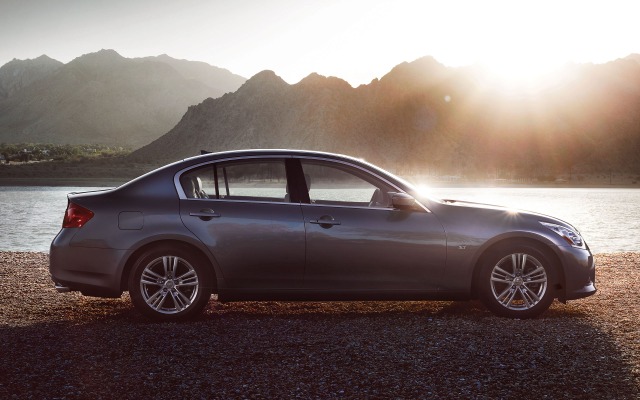 Infiniti Q40S 2015. Desktop wallpaper