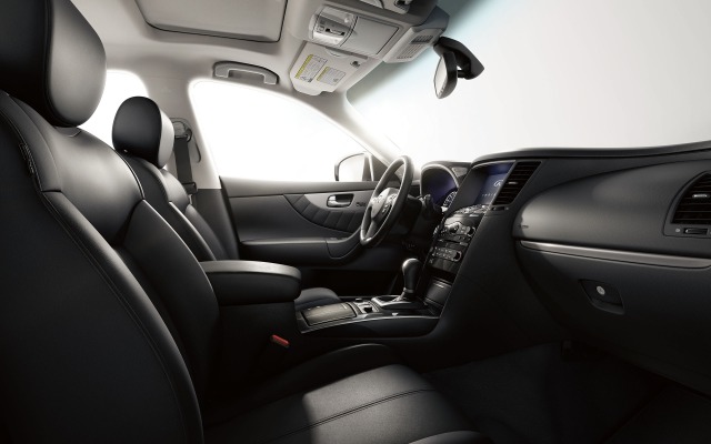 Infiniti QX70 2015. Desktop wallpaper