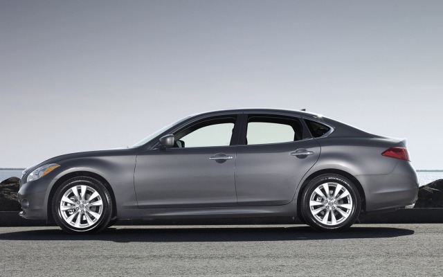 Infiniti M 2012. Desktop wallpaper