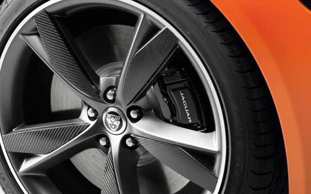 Jaguar F-TYPE S Firesand 2013. Desktop wallpaper