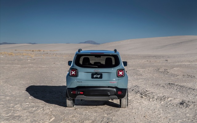 Jeep Renegade 2015. Desktop wallpaper