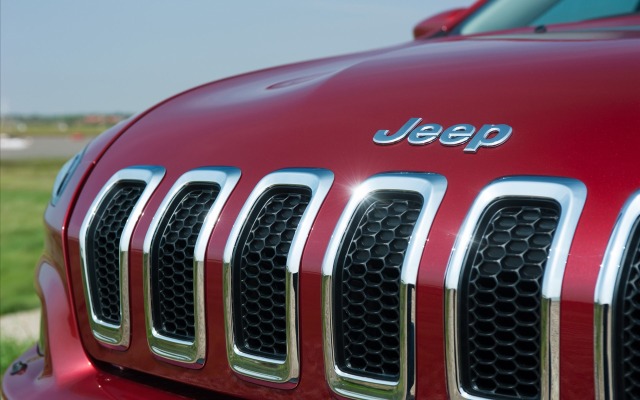 Jeep Cherokee 2015. Desktop wallpaper