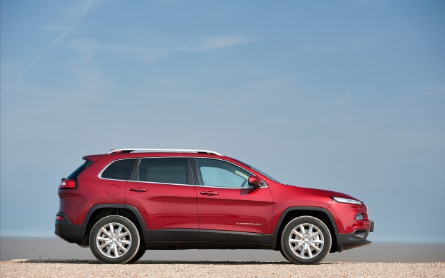Jeep Cherokee 2015. Desktop wallpaper
