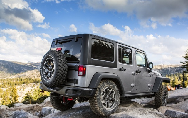 Jeep Wrangler Rubicon 10th Anniversary Edition 2013. Desktop wallpaper