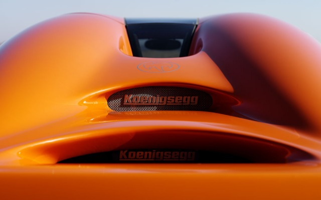 Koenigsegg CCR 2006. Desktop wallpaper