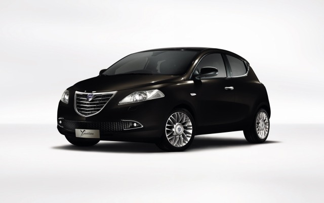 Lancia Ypsilon 2012. Desktop wallpaper